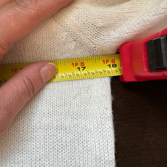 Ann Taylor Cream Sheer Knit Sweaters V Neck With Puff Poofy Balloon Sleeves Sz M - Picture 11 of 12